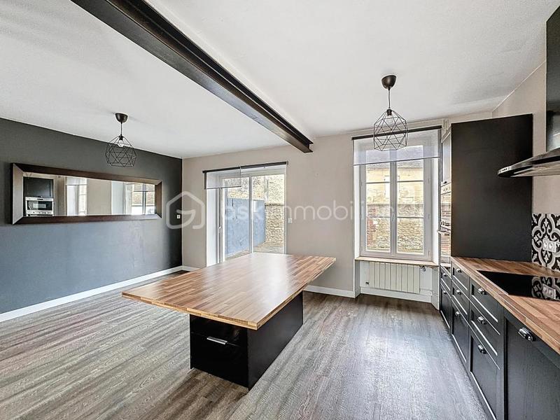 Maison de ville - 112 m² - 6 pièces
