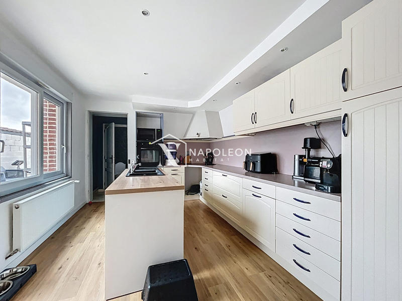 Maison - 150 m² - 5 pièces