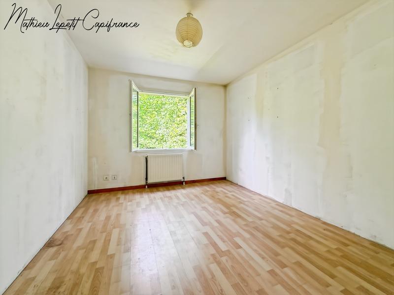 Maison - 170 m² - 6 pièces