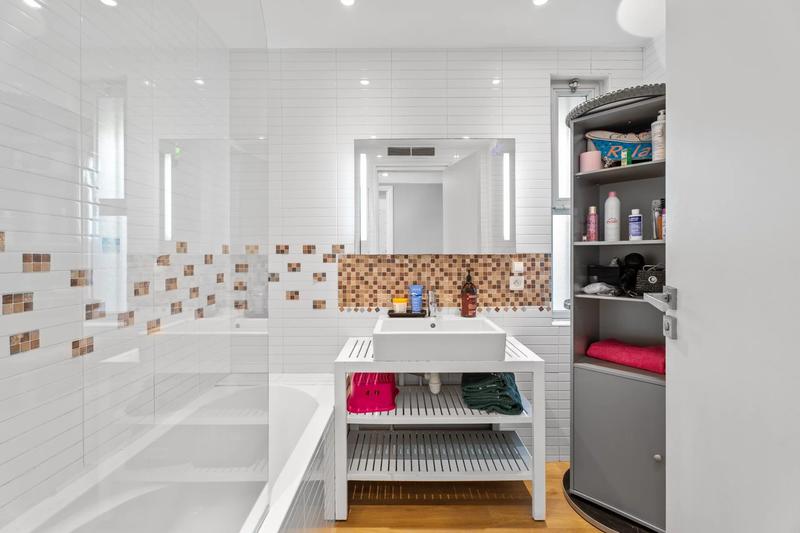 Maison - 185 m² - 7 pièces