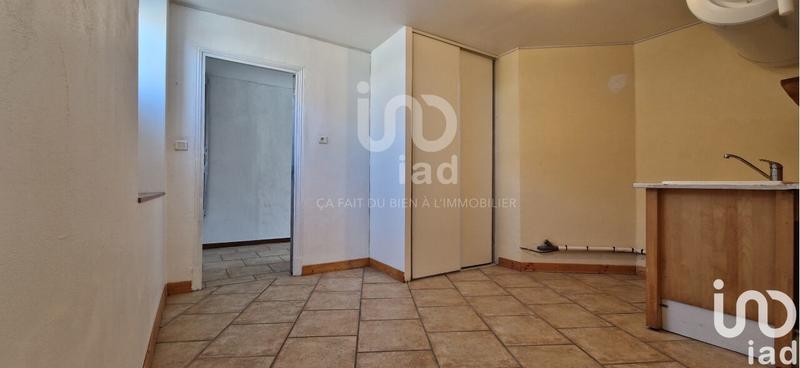 Maison - 233 m² - 8 pièces