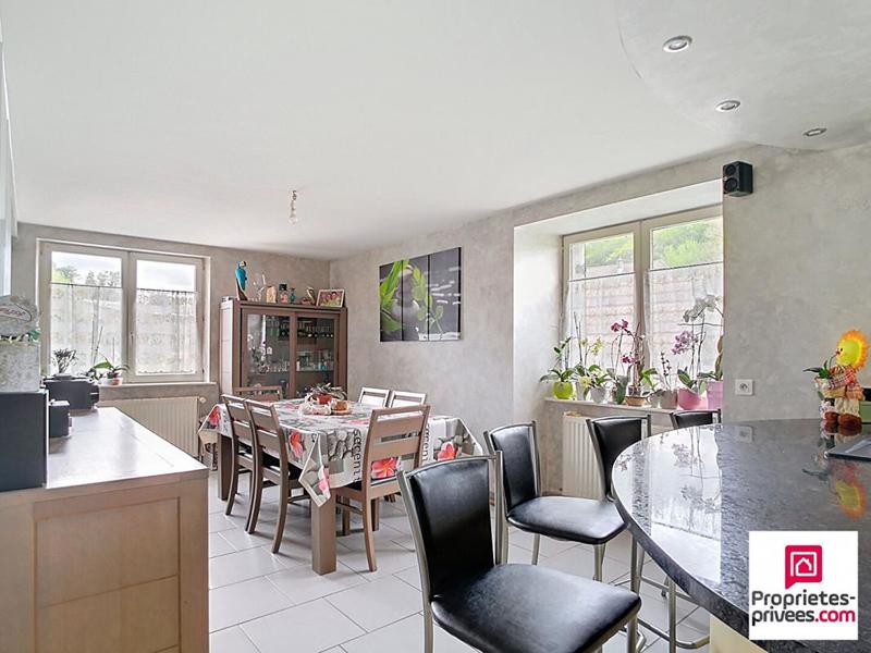 Maison - 156 m² - 6 pièces