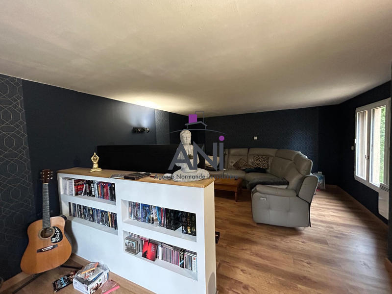 Maison - 217 m² - 7 pièces