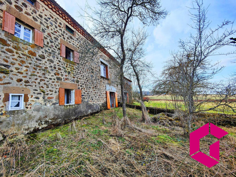 Maison - 180 m² - 7 pièces