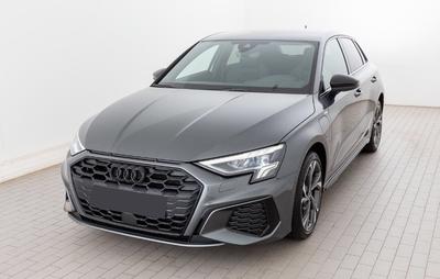 Audi A3 sportback 45 TFSIe s-Line 245 Hybride Rechargeable / Regulateur de Distance Carplay Android Auto Volant Méplat Jantes 18"