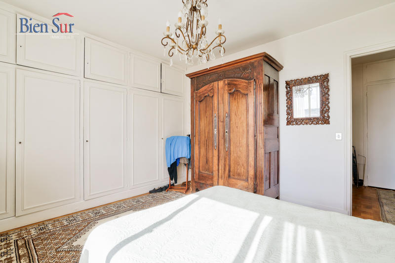 Appartement - 83 m² - 3 pièces