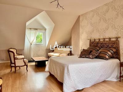 Maison - 152 m² - 5 pièces