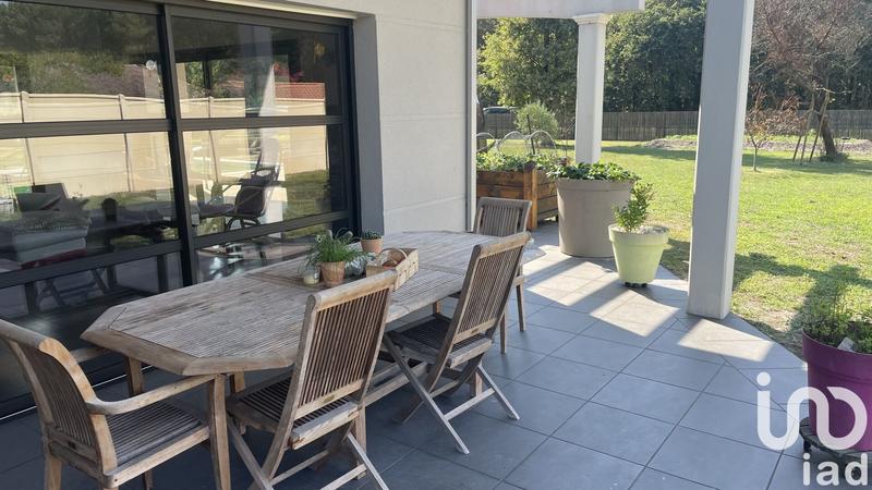 Maison de maîtres - 260 m² - 7 pièces