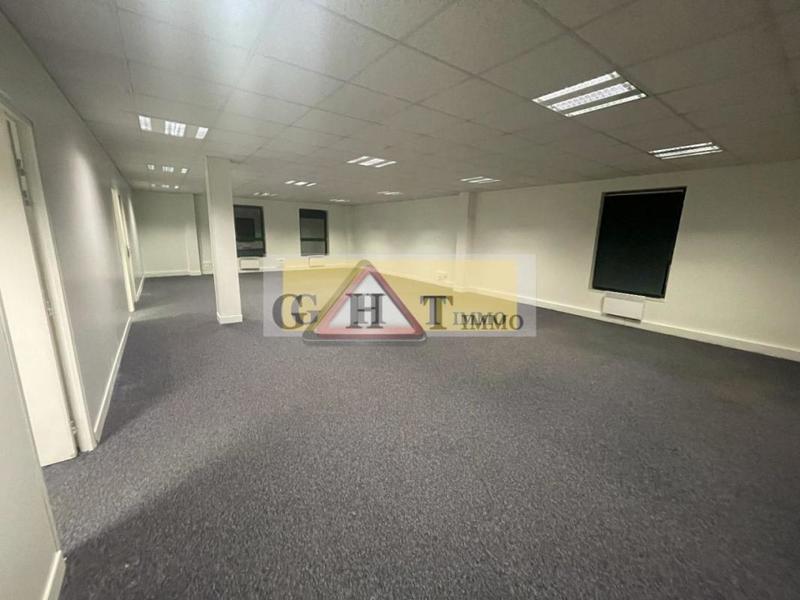 Bureau - 164 m²