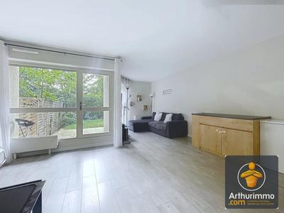 Appartement - 90 m² - 5 pièces