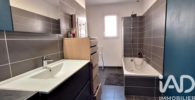 Maison - 91 m² - 5 pièces