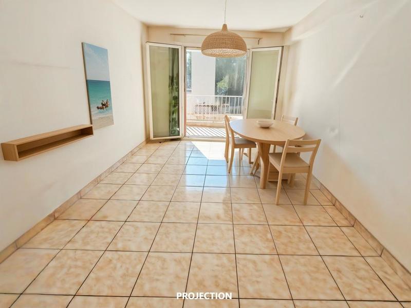 Appartement - 60 m² - 3 pièces