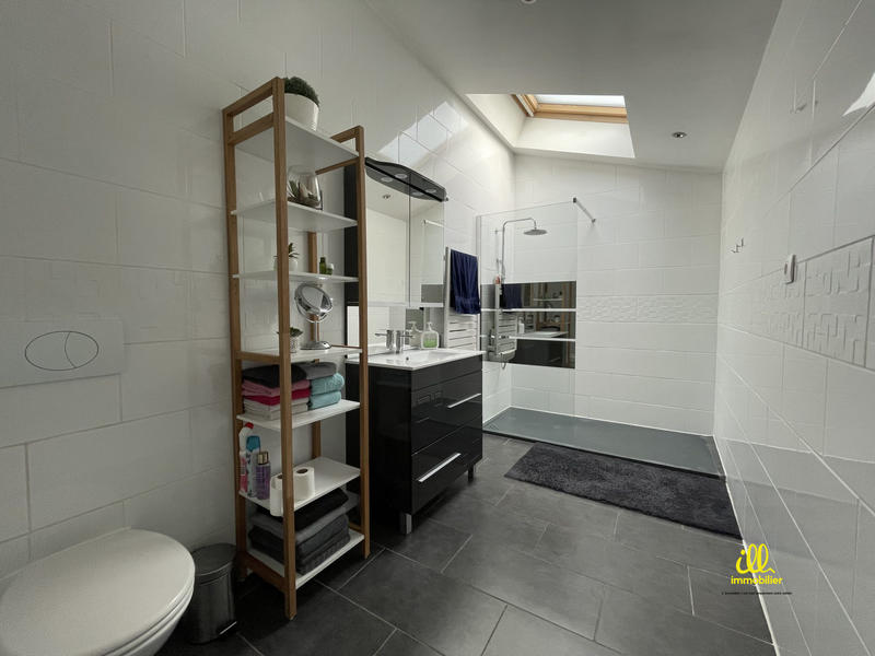 Maison - 188 m² - 6 pièces