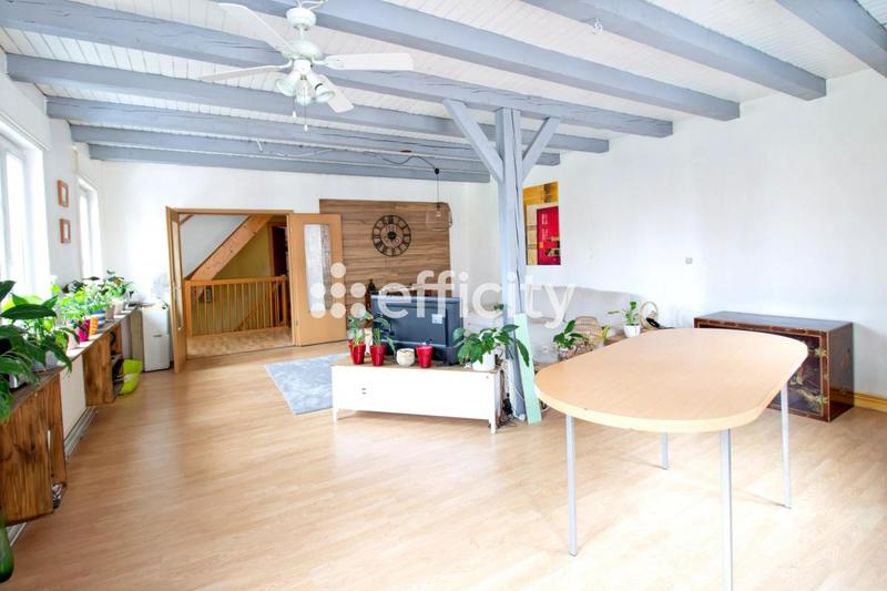 Maison - 164 m² - 7 pièces