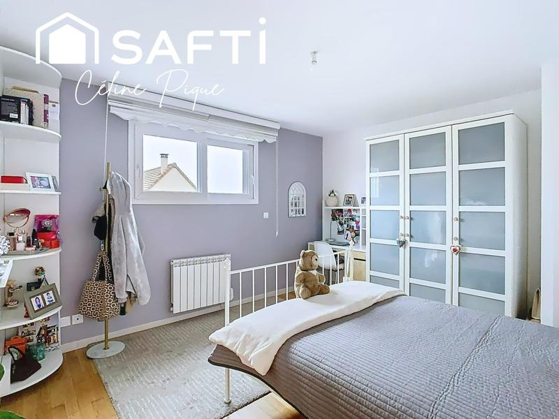 Maison - 162 m² - 8 pièces