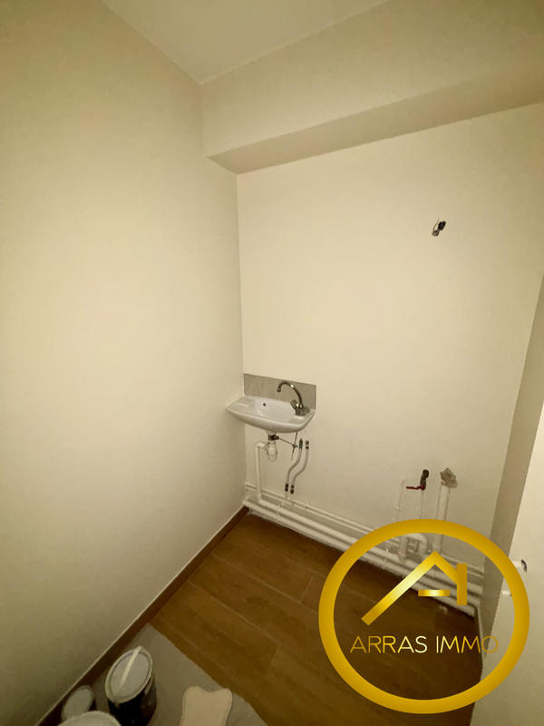 Appartement - 90 m² - 3 pièces