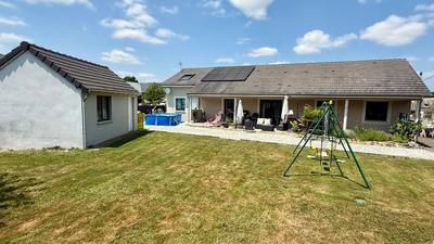 Maison - 152 m² - 6 pièces