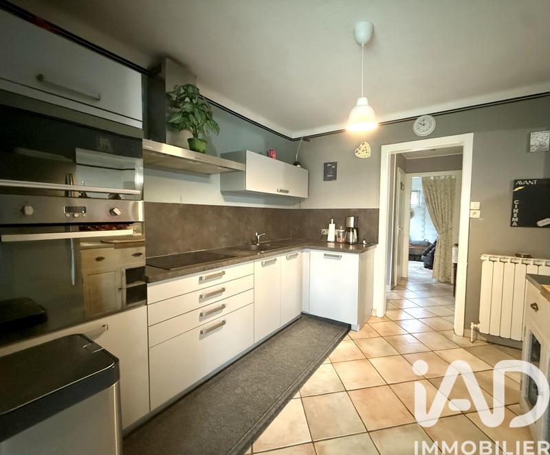 Maison - 95 m² - 4 pièces