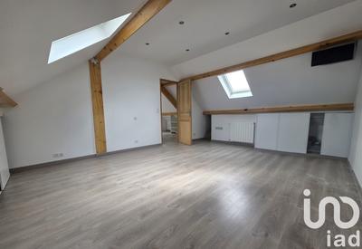Maison - 260 m² - 12 pièces