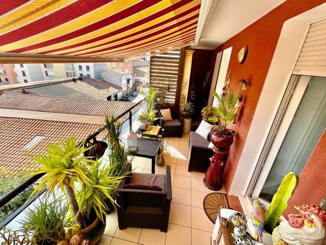 Appartement - 90 m² - 4 pièces