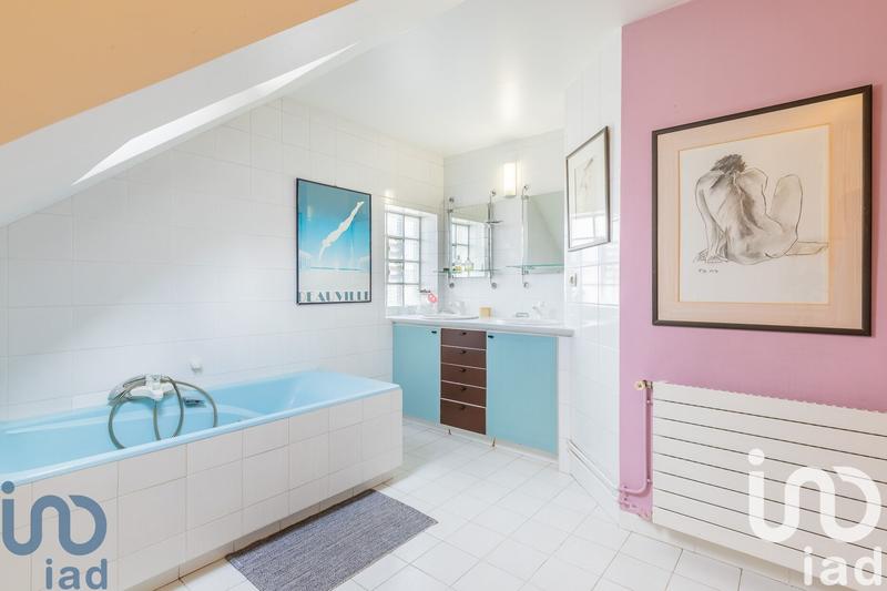 Maison - 135 m² - 7 pièces