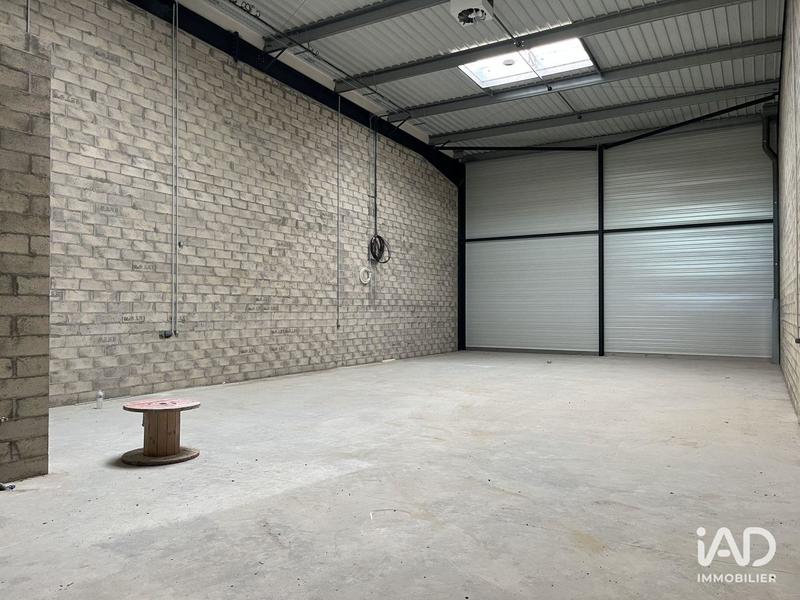 Local commercial - 601 m²