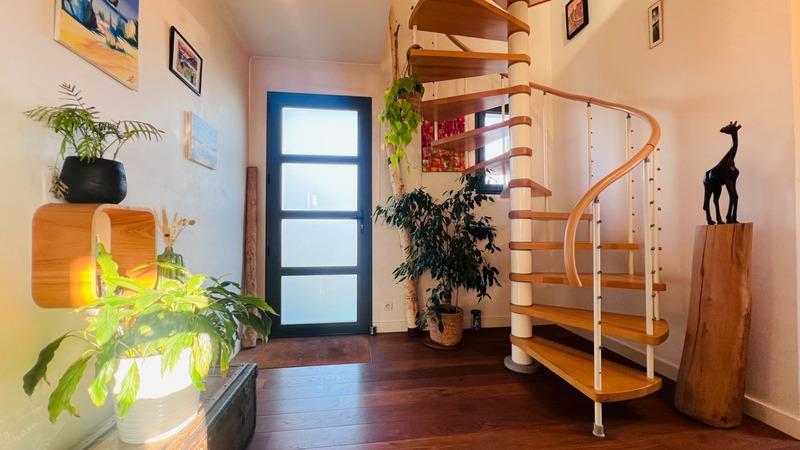 Maison - 88 m² - 4 pièces