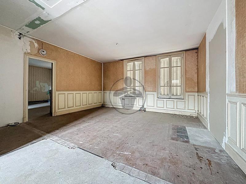 Immeuble - 490 m² - 14 pièces