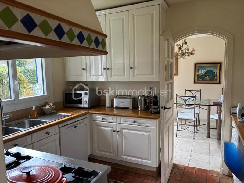 Maison - 148 m² - 7 pièces