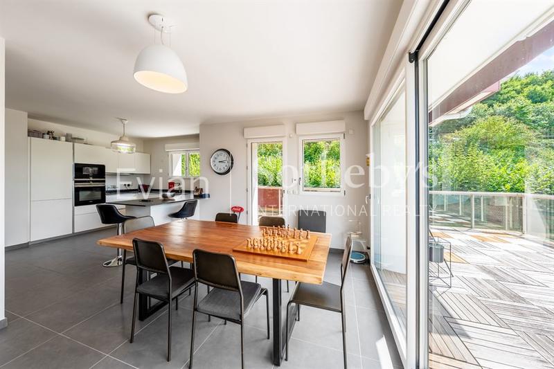 Appartement - 133 m² - 5 pièces