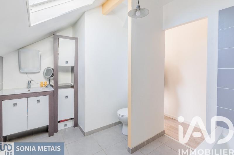 Maison - 98 m² - 6 pièces