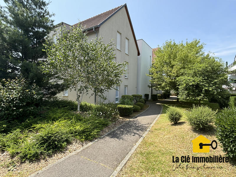 Appartement - 93 m² - 5 pièces