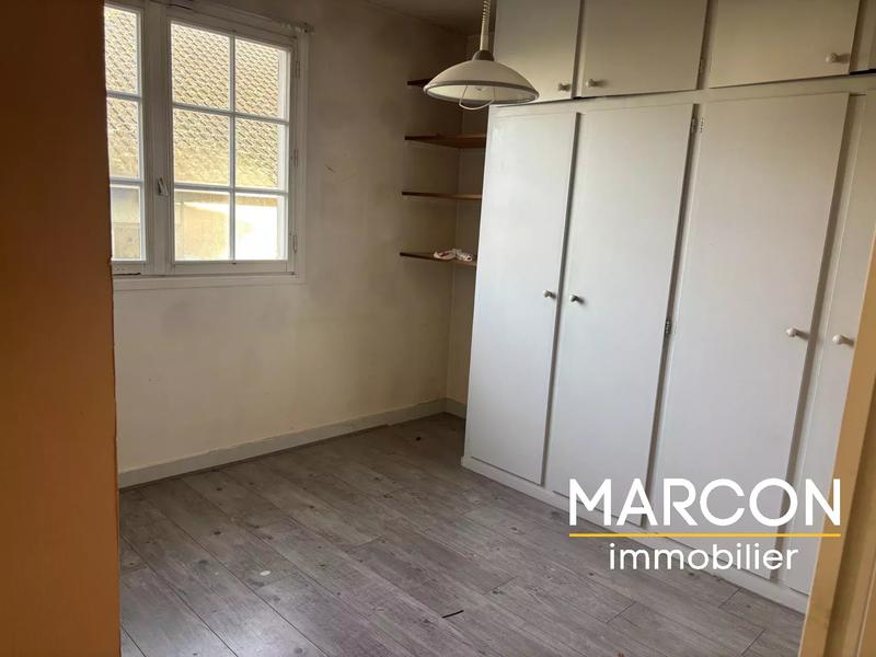 Propriété - 277 m² - 12 pièces