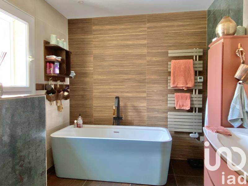 Maison - 288 m² - 6 pièces