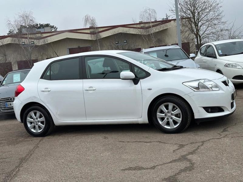 Toyota Auris 90 d-4d Fap Dynamic 5p