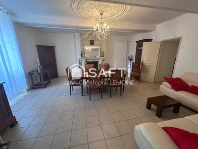 Maison - 283 m² - 10 pièces