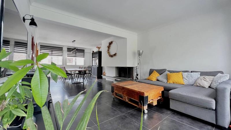 Maison - 121 m² - 5 pièces