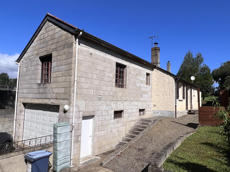 Maison - 90 m² - 4 pièces