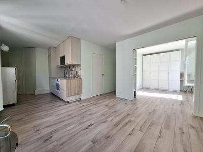Appartement - 48 m² - 3 pièces