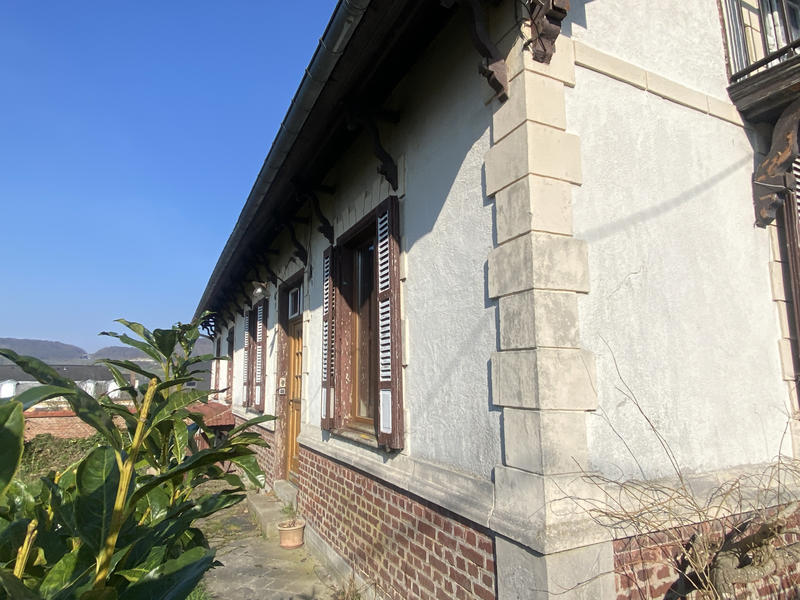 Maison - 85 m² - 4 pièces