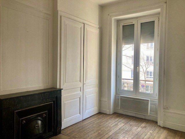Studio - 34 m² - 1 pièce