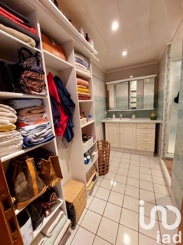 Maison - 97 m² - 4 pièces