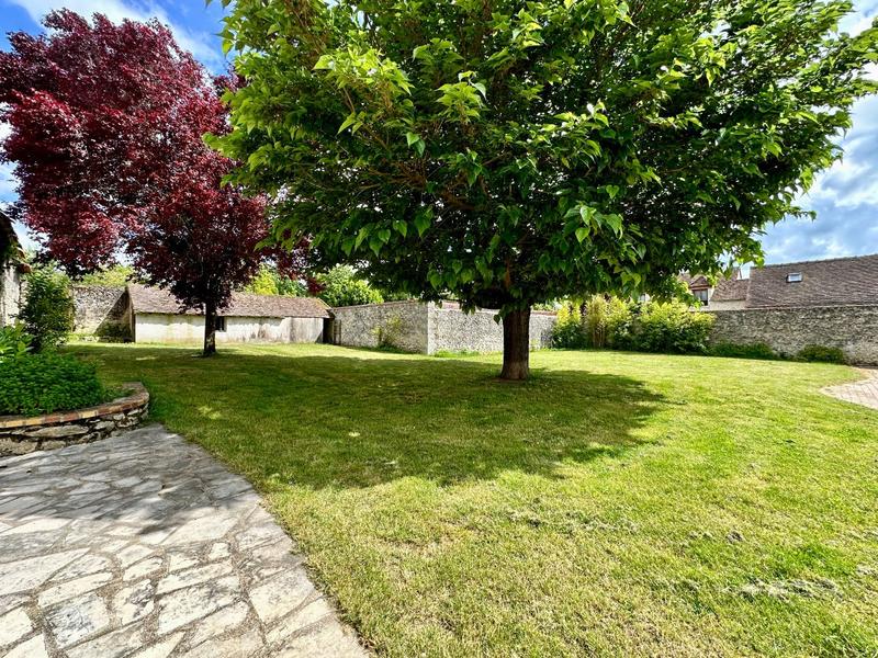 Maison en pierre - 103 m² - 4 pièces