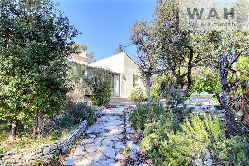 Maison - 187 m² - 7 pièces