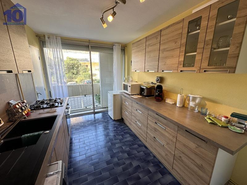 Appartement - 76 m² - 4 pièces