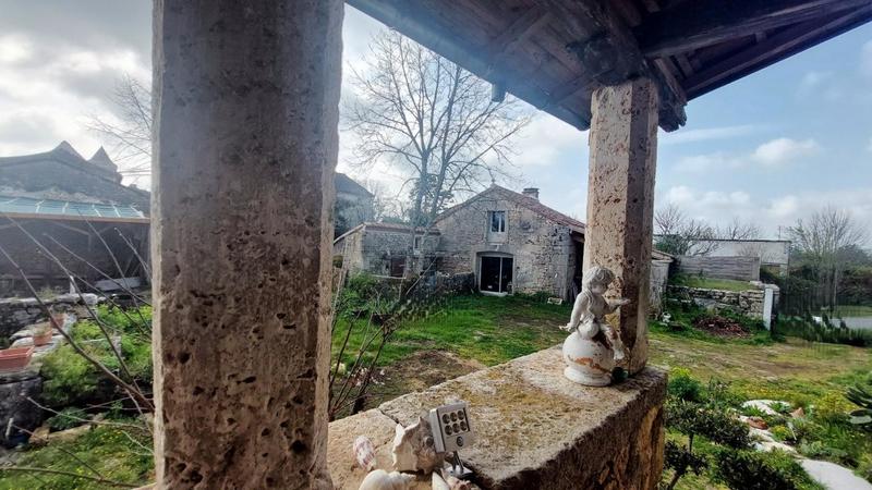 Maison en pierre - 60 m² - 3 pièces