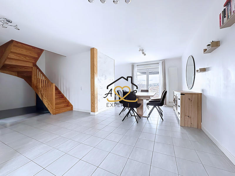 Maison - 84 m² - 4 pièces