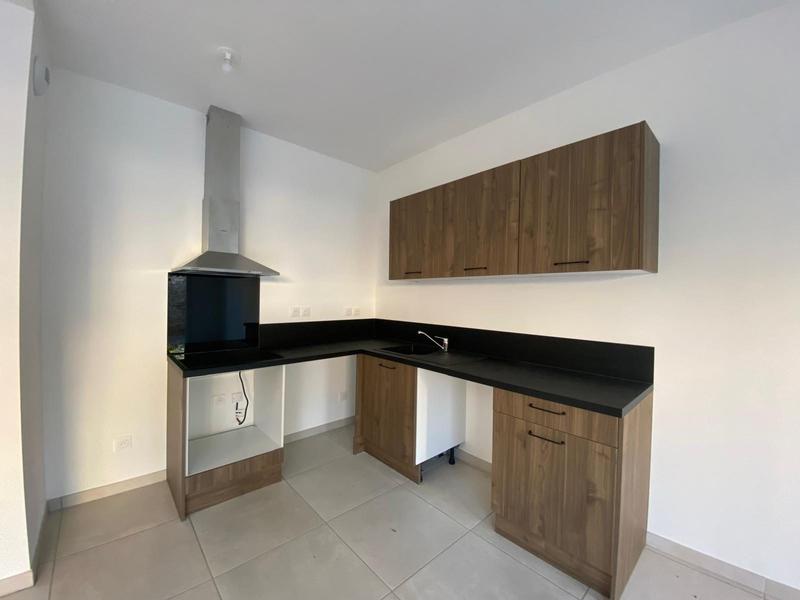 Maison - 84 m² - 4 pièces