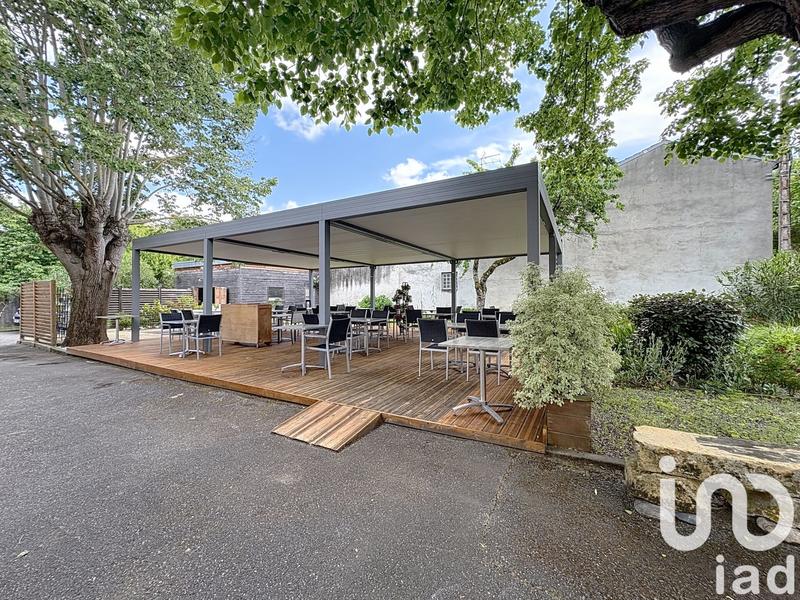 Maison - 238 m² - 8 pièces