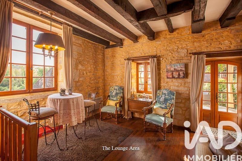 Maison - 140 m² - 5 pièces